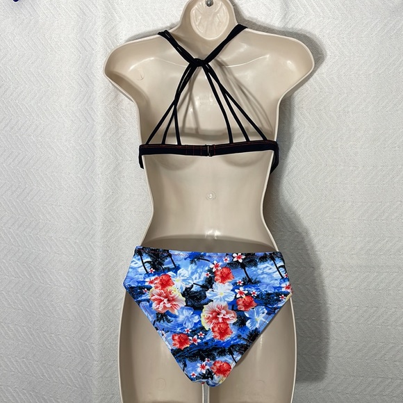 BINGO 2pc Bikini XL Hawaiian Floral surf Beach Swimsuit - Picture 2 of 16